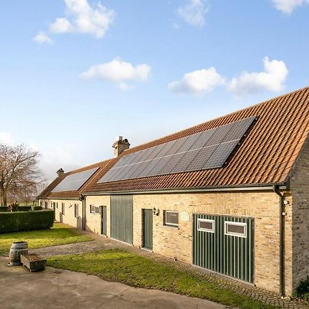 Villa 'T Korenhof - Landelijk Gelegen Villa Op 4 Km Van Het Strand Koksijde Ngoại thất bức ảnh